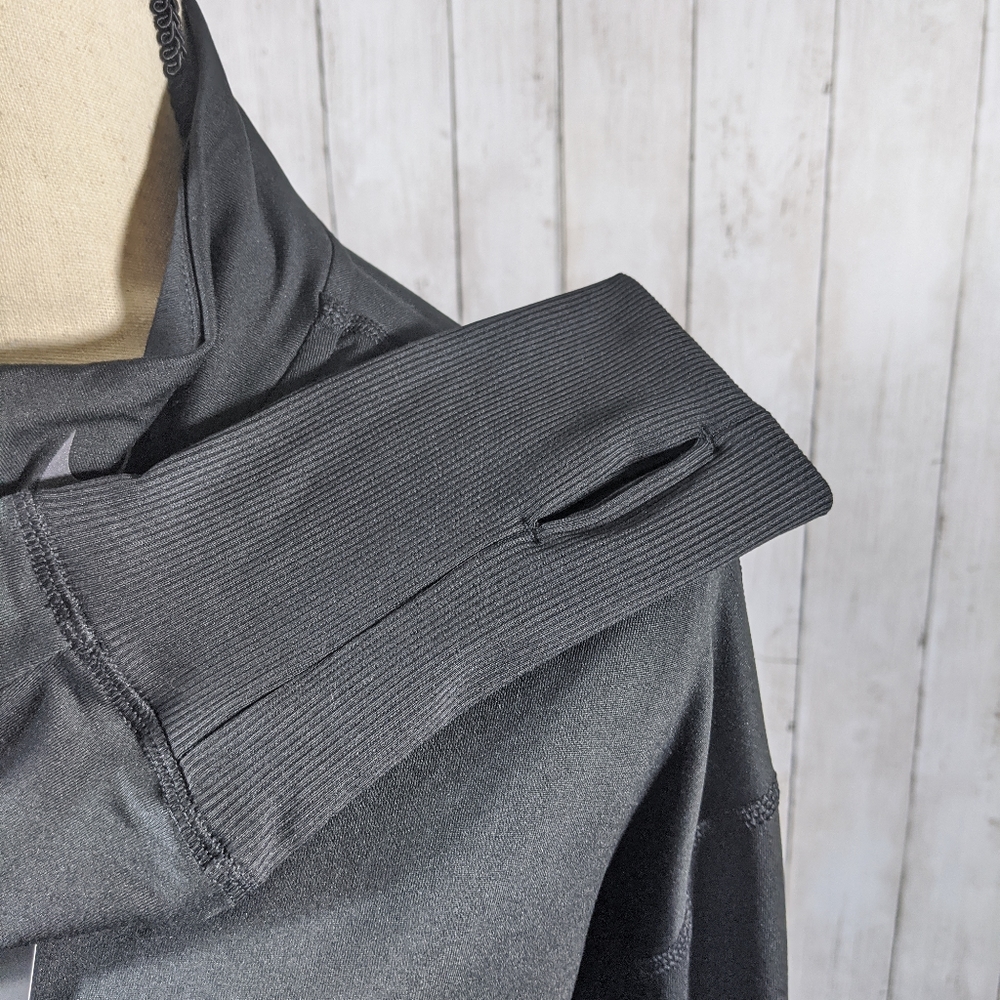 NEW NIKE running black half zip long sleeve sweate - Picture 8 of 8